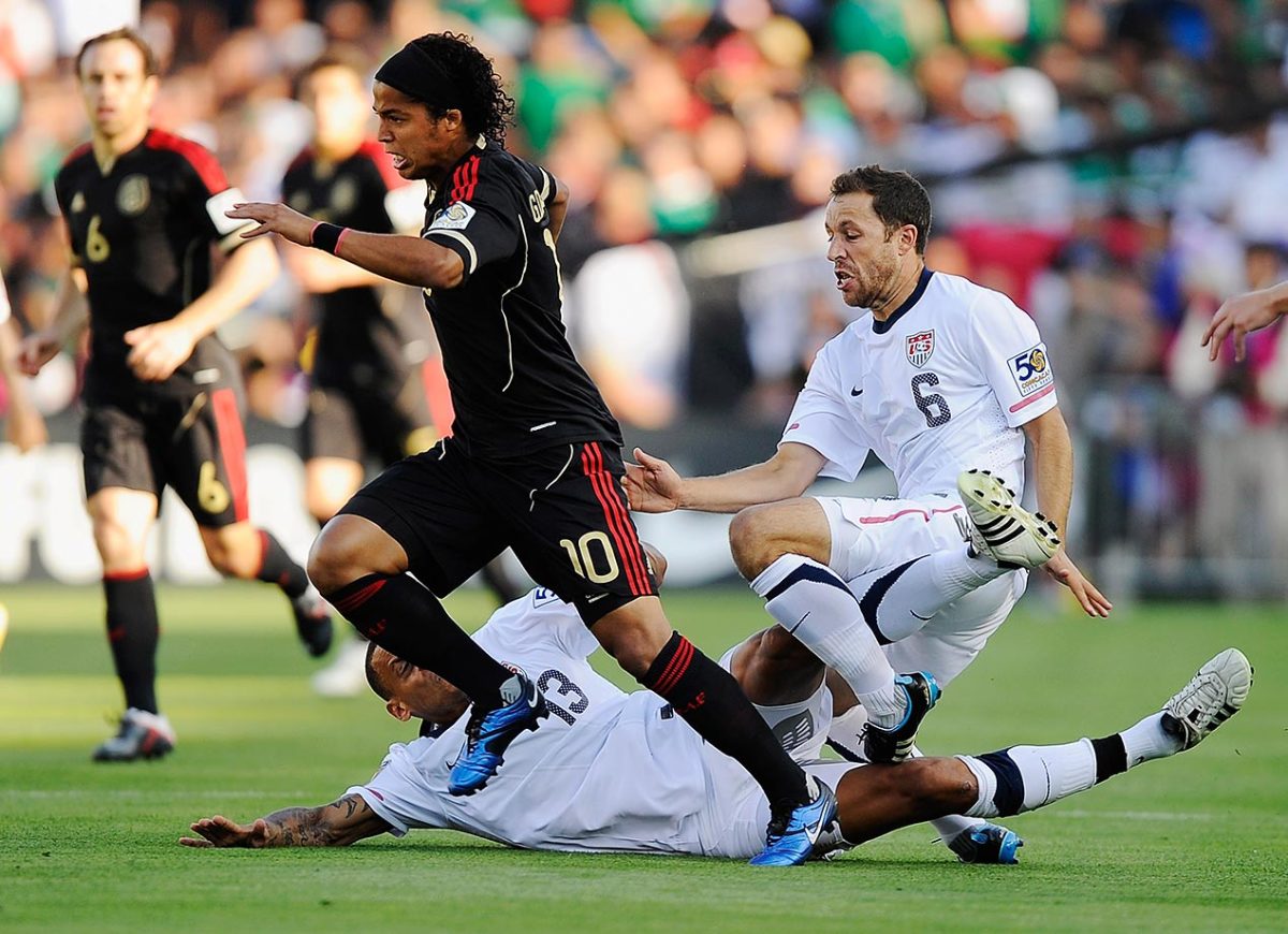 2011-0625-Steve-Cherundolo-Jermaine-Jones-Giovanni-Dos-Santos.jpg